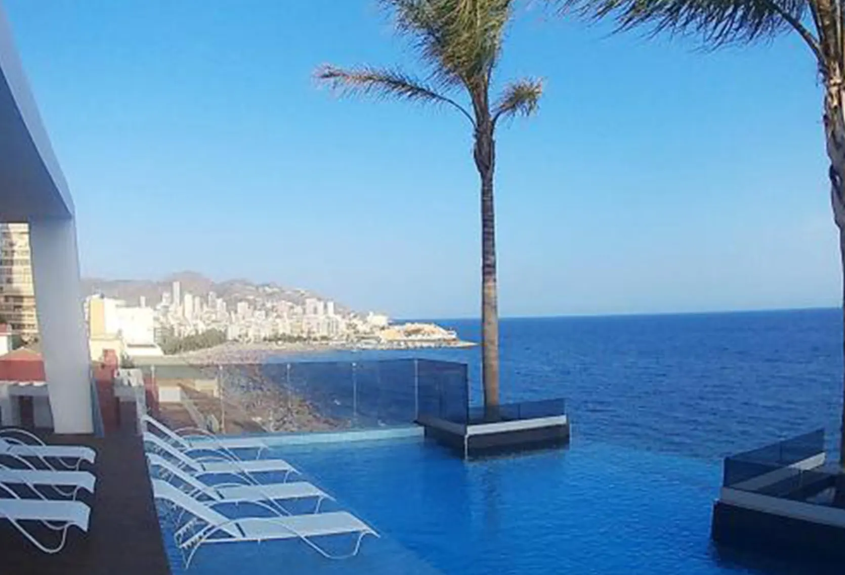 Ocean Drive by Mar Holidays